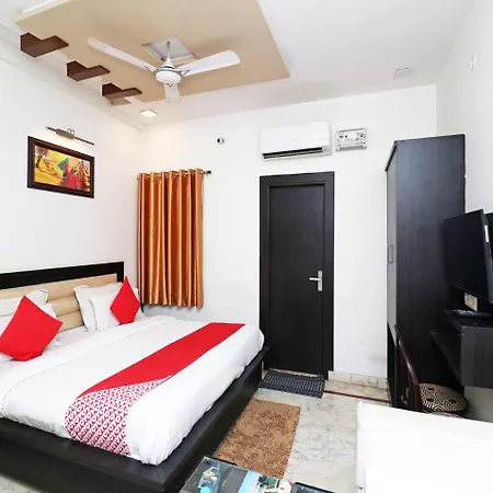 Aaradhya Residency Hotel